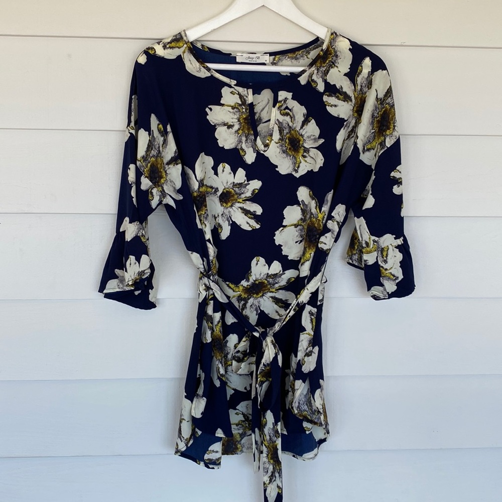 Mod Cloth Jessy B Floral Blouse